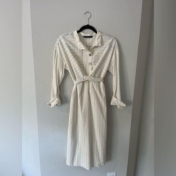 ZARA Basic Gold Button Linen Pinstripe Robe Midi Dress in Natural Cream XS - Picture 2 of 8